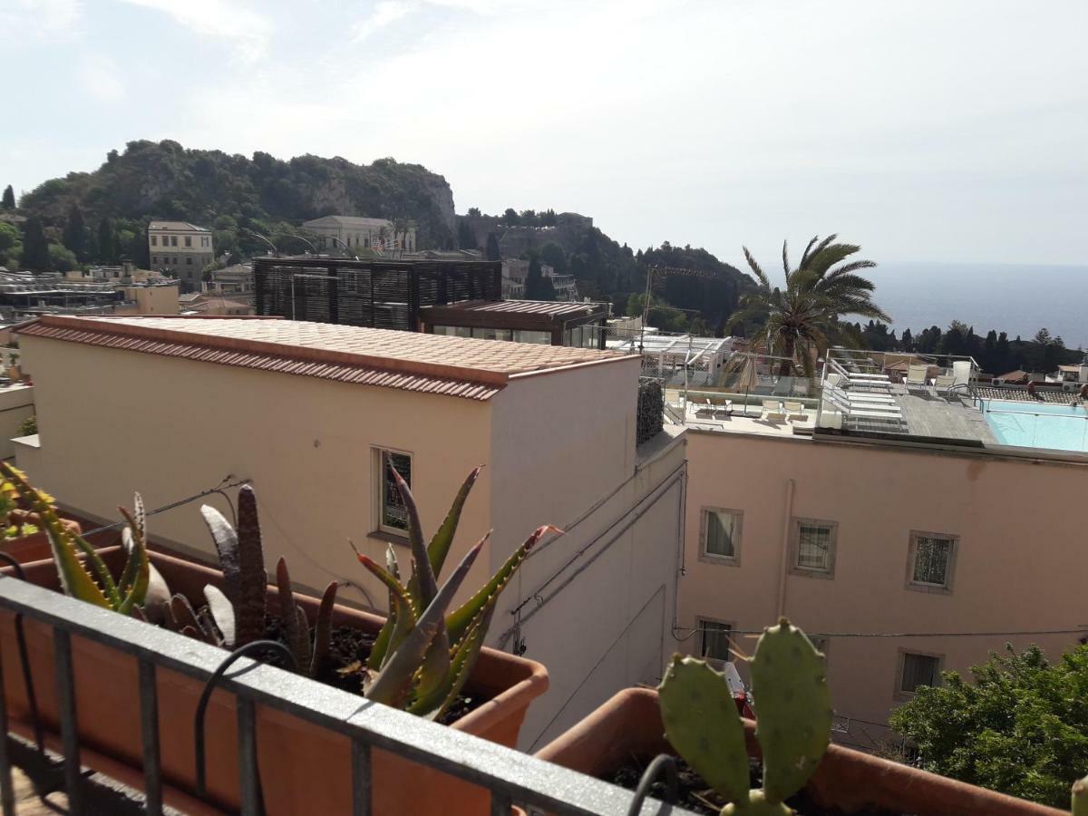 דירות טאורמינה Casa Gio מראה חיצוני תמונה