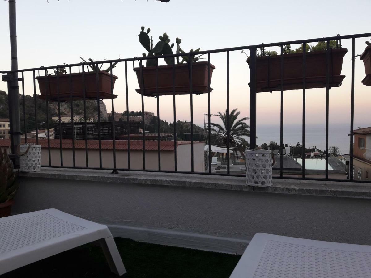 דירות טאורמינה Casa Gio מראה חיצוני תמונה